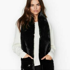 Victoria's secret black plush scarf pockets 70" x 7"